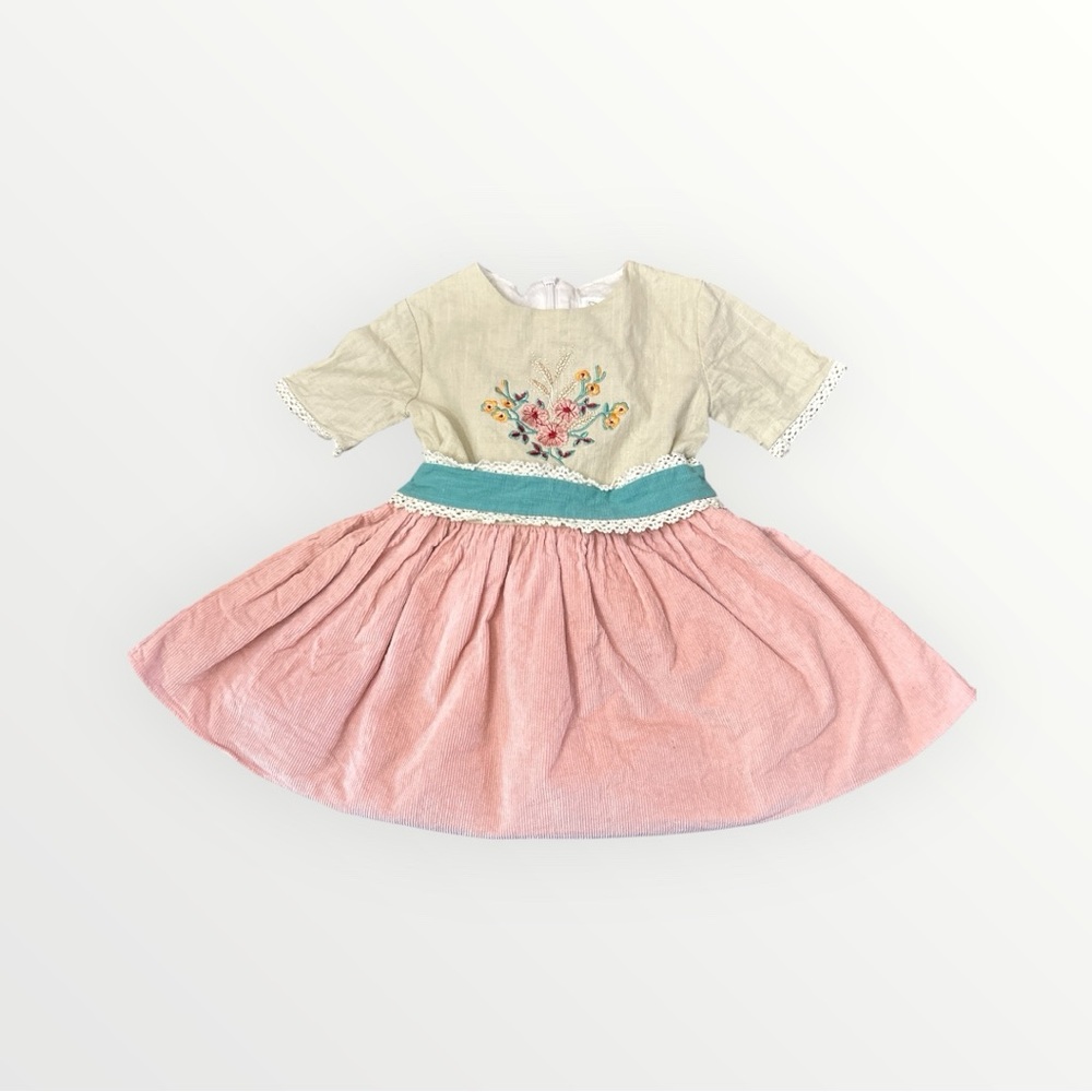Evie’s Closet Baby Girl Spring‎ Dress Embroidered Size 12 Months